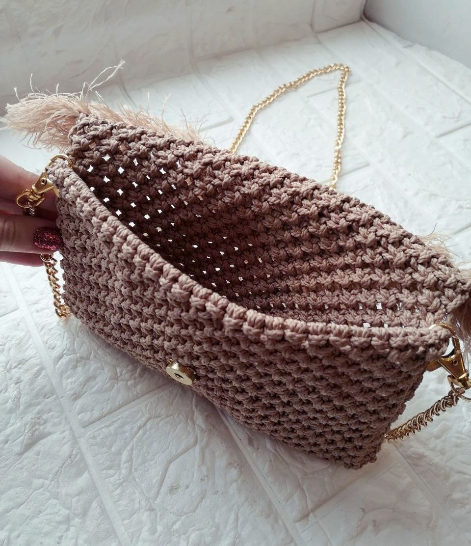 pletenaya-sumka-czvet-molochnyj-shokolad-ruchnaya-rabota Плетеная сумка, цвет: молочный шоколад, ручная работа